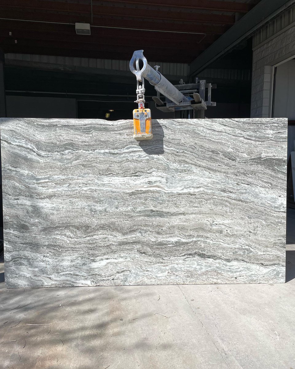GFgranitellc's tweet photo. 🚨NEW SLABS🚨
1/3 of the new slabs we just got into today! Stay tuned for more!
Pictured:
Brown Fantasy Quartzite
Typhoon Bordeaux Granite
Soapstone Black Leathered
Blue Louise Quartzite
#goodfellasgranite #stone #delivery #newarrivals #fullslabs #granite #quartzite #soapstone https://t.co/jzSFx6pfse