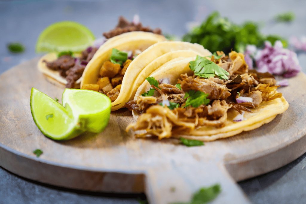 TopTray's tweet photo. Tacos! A guide to tacos and a carne asada taco recipe | https://t.co/7qDjP5YUEt 

#tacos #CarneAsada https://t.co/aUFKw80DgI
