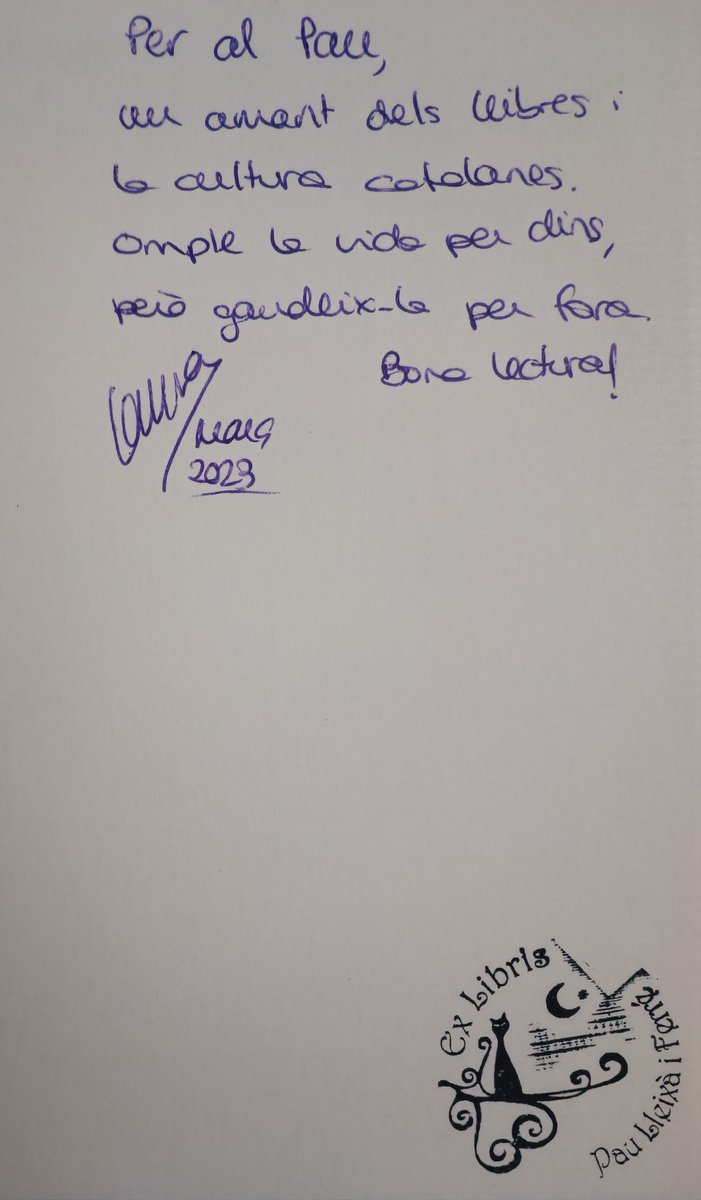 A la <a href="/LaRomanticaLL/">Helena - Llibreria La Romàntica</a> fan presentacions tan boniques que és difícil no sortir-ne amb ganes de devorar el llibre. Avui, #LaVidaPerDins, de <a href="/laufabregat/">Laura Fabregat</a> i una estona molt agradable parlant de literatura.
#JDPC 
<a href="/universllibres/">Univers</a>