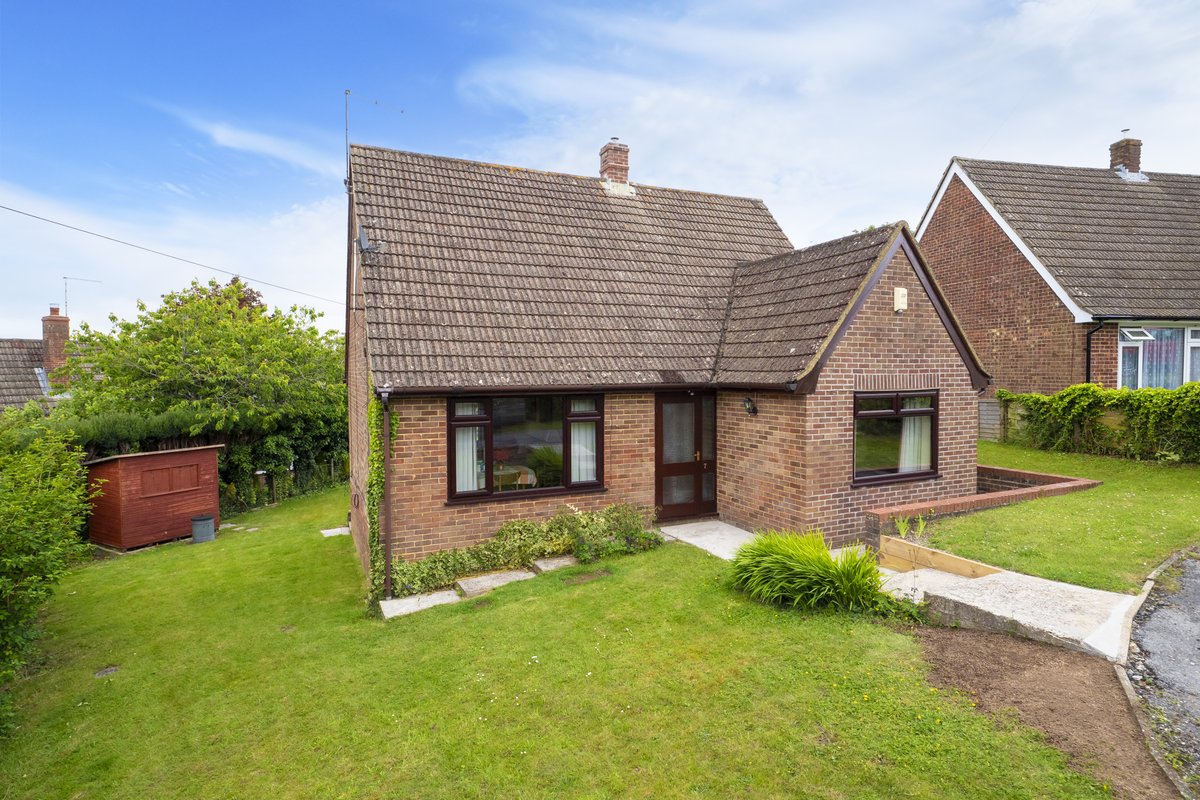 Check out this bedroom property on the market at a of £475,000

laingbennett.co.uk/property-detai…