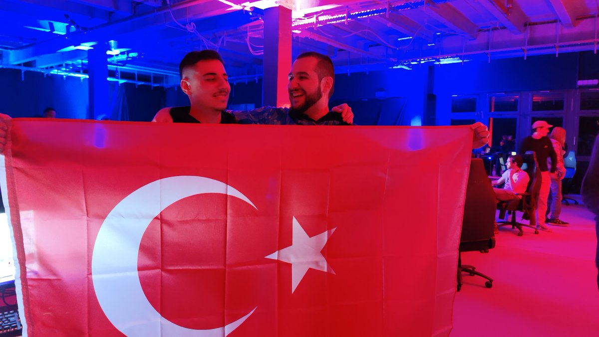 Brother vs. Brother, friends turned enemies, <a href="/mak__tf/">mak 🇵🇸</a> vs. <a href="/hevalkr/">danny</a> in the great turkish civil war of <a href="/ETF2L/">ETF2L</a> 

📺 twitch.tv/teamfortresstv2 will cover <a href="/SVIFTGAMING/">SVIFT</a> vs. $HADOWWIZARDMONEYGANG