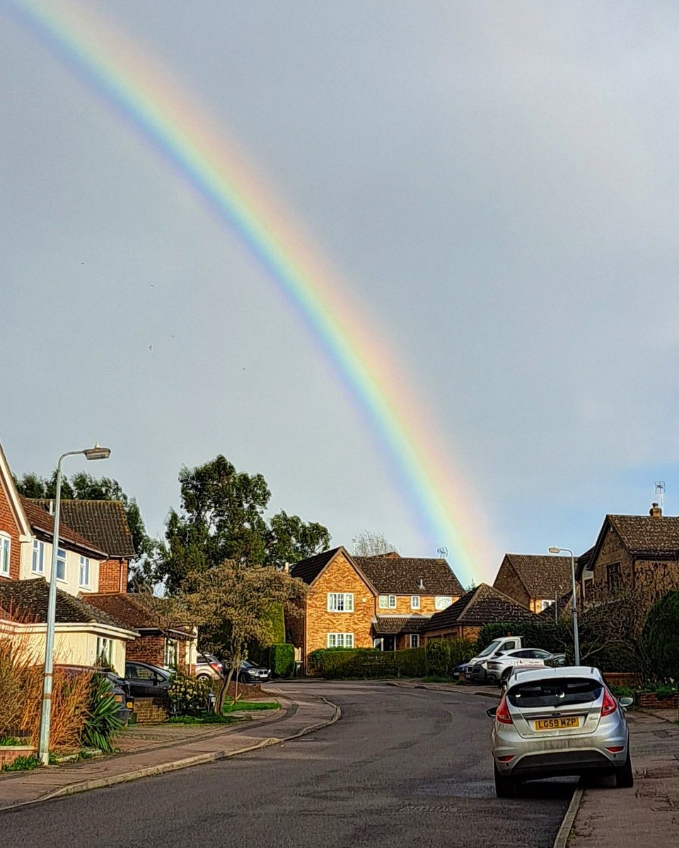 🌈 After the #storm comes the #rainbow 🌈  #SaffronWalden #Essex <a href="/UKWeatherLive/">UK Weather Live</a> <a href="/AngliaWeather/">Anglia Weather</a> <a href="/bbcweather/">BBC Weather</a> <a href="/metoffice/">Met Office</a> <a href="/ChrisPage90/">Chris Page - Weatherman</a> <a href="/WeatherAisling/">Aisling Creevey</a> <a href="/AmandaHouston/">Amanda Houston</a> <a href="/carolkirkwood/">Carol Kirkwood</a> <a href="/Kate_Kinsella/">kate kinsella</a> <a href="/lizzieweather/">Elizabeth Rizzini</a>