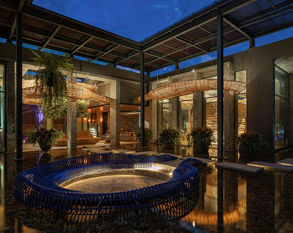 darcawards's tweet photo. 🎉 CONGRATULATIONS TO THE 2022 ART LOW BUDGET WINNER: Chiang Mai Private Gallery, Thailand by Infusion https://t.co/QyGPqj8W4N
#darcawards2022 #darcnight https://t.co/mGGbRZX5mC