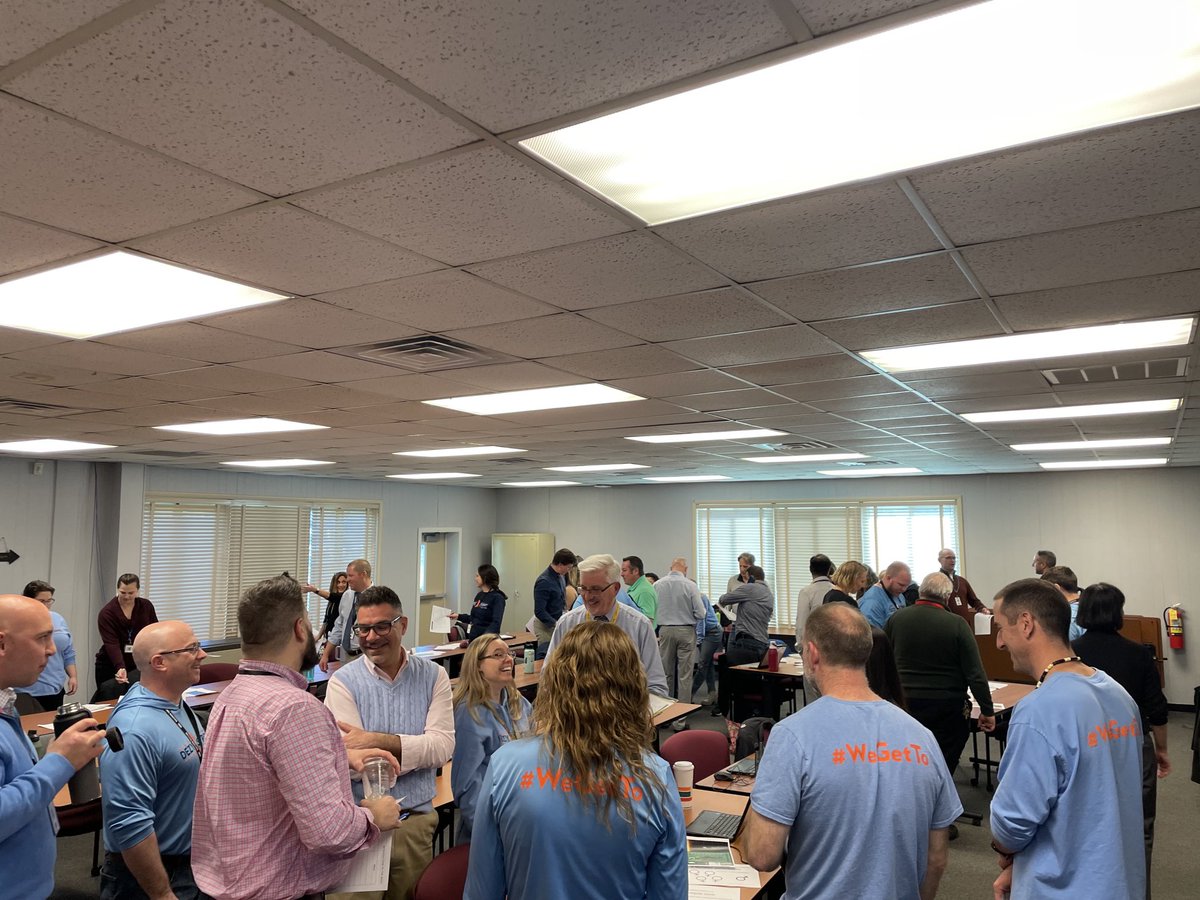 Another great PDP with Emily Kang!
⁦<a href="/SachemHSNorth/">Principal Larson</a>⁩ ⁦<a href="/EmilyKangNY/">Emily Kang</a>⁩