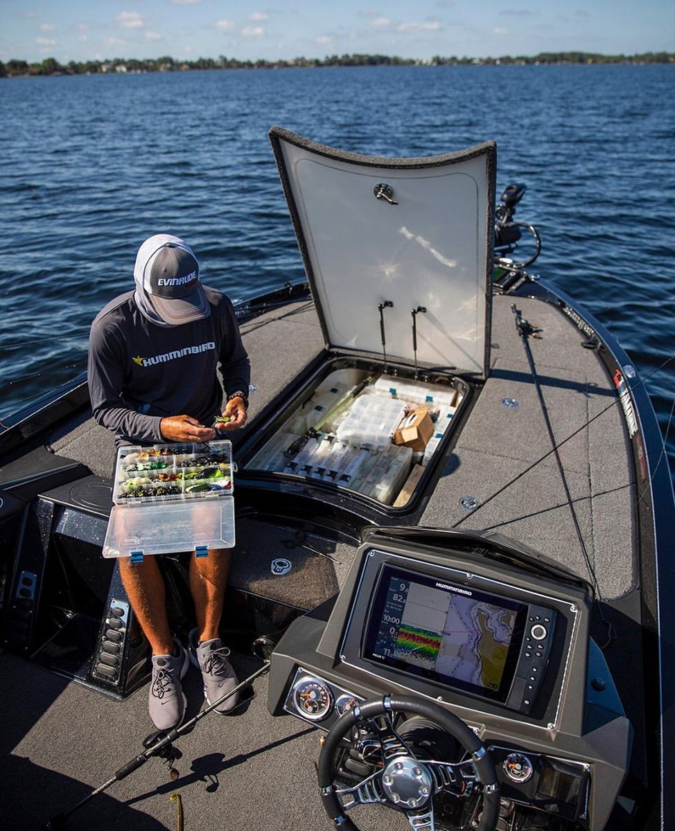 MinnKotaMotors's tweet photo. Take your time. There is no rush to rig up when you have Spot-Lockβ’ GPS Anchor to hold you on the spot! π
#MinnKota #SpotLock #TrollingMotor #Fishing https://t.co/SAL5VGdMsU