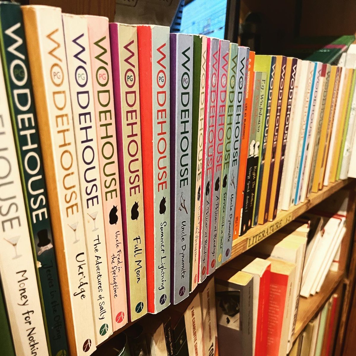_What_Ho's tweet image. A whole shelf of #Wodehouse in @armchairbooks  😍