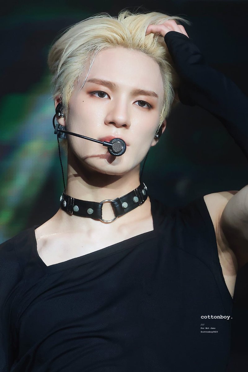 jnbbygirl's tweet photo. GUA UDAH MEREM??!😭😭

#JENO #JENOBLONDE #THEDREAMSHOW2_in_PARIS https://t.co/gNnMRcYlMo