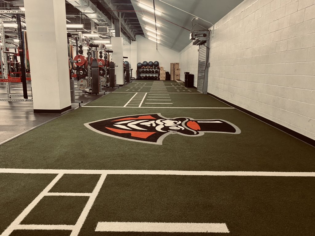 GovsFB's tweet photo. Elite facilities ✅🔥
Elite strength staff ✅🔥

#BreakTheStone | #FTB https://t.co/9ffkNHfB9w