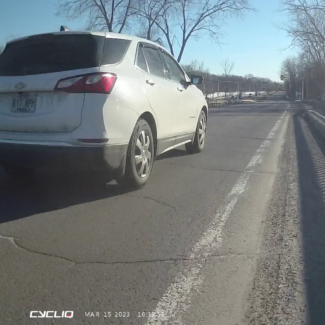 JagVillani's tweet image. Testing out the new Cycliq Fly 12 Sport at 1440p @ 30 fps vs the old Fly 12 CE at 1080p @ 60 fps for capturing licence plates at the edge of field of view. Verdict: much better, but I wish it could do 1440p @ 60 fps. #ottbike #velogat