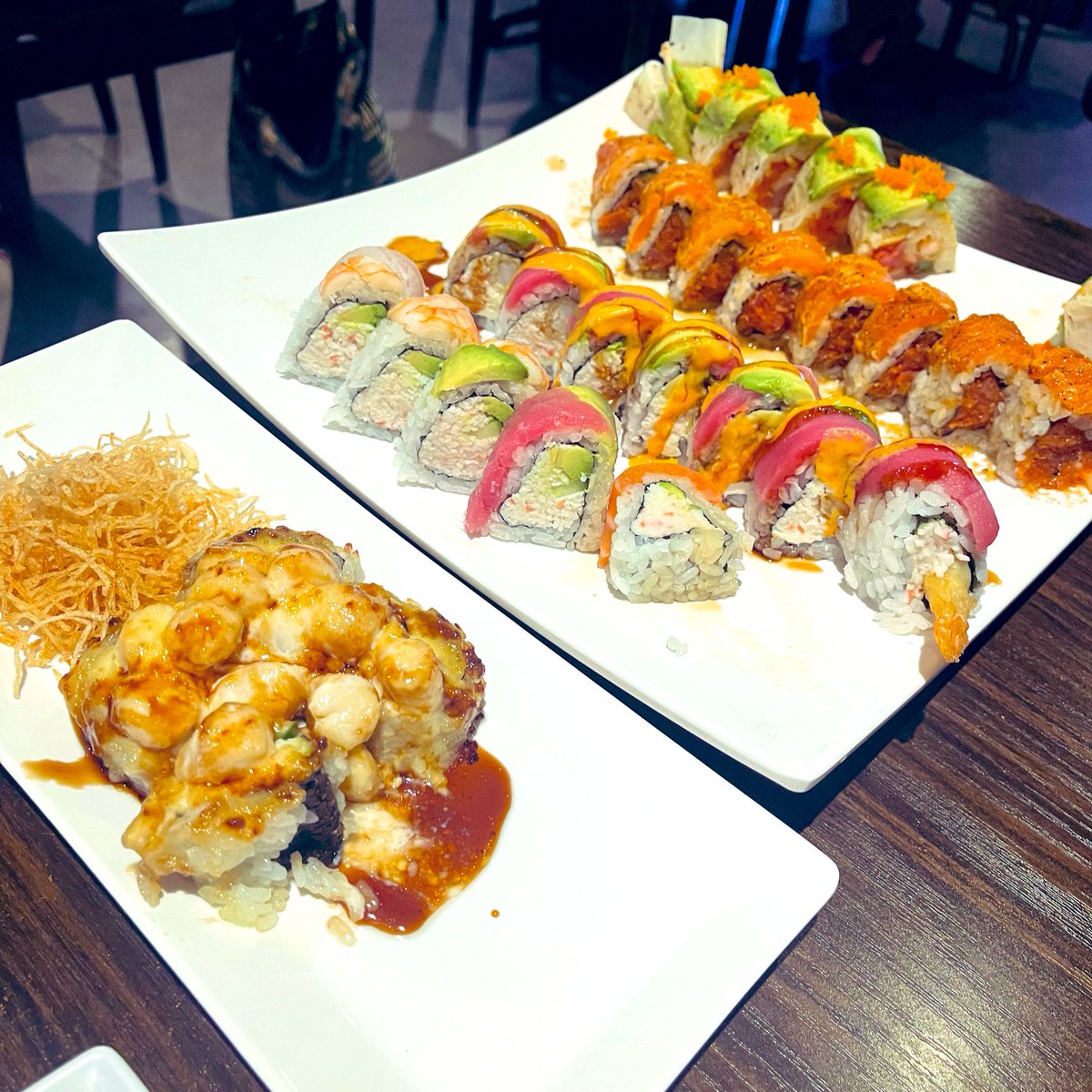 Nakailang kain kaya sila ng sushi don? Kakagutom! KDLEX LOVEnture IN JAPAN