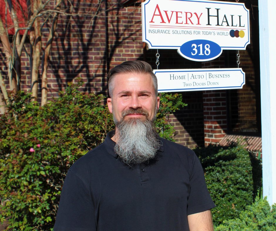 Please join us in welcoming Scott Aaron to Avery Hall! 🎉 Scott is our new Systems Administrator, and will help keep the technology we use to service our customers running smoothly 🖥️

#welcome #systemsadministrator #meetourteam