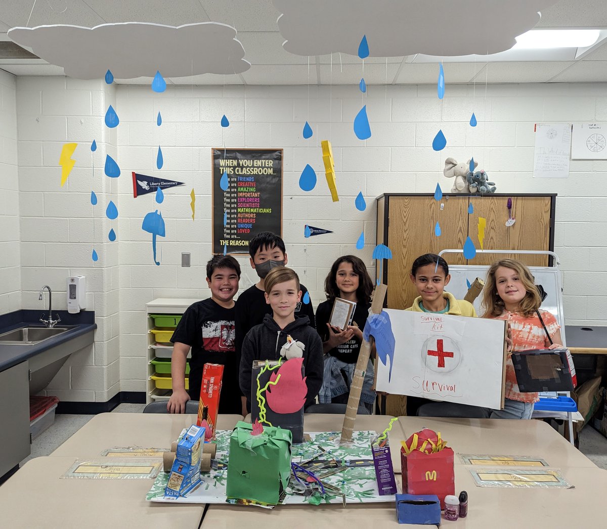 Ms. Schechter tweet media