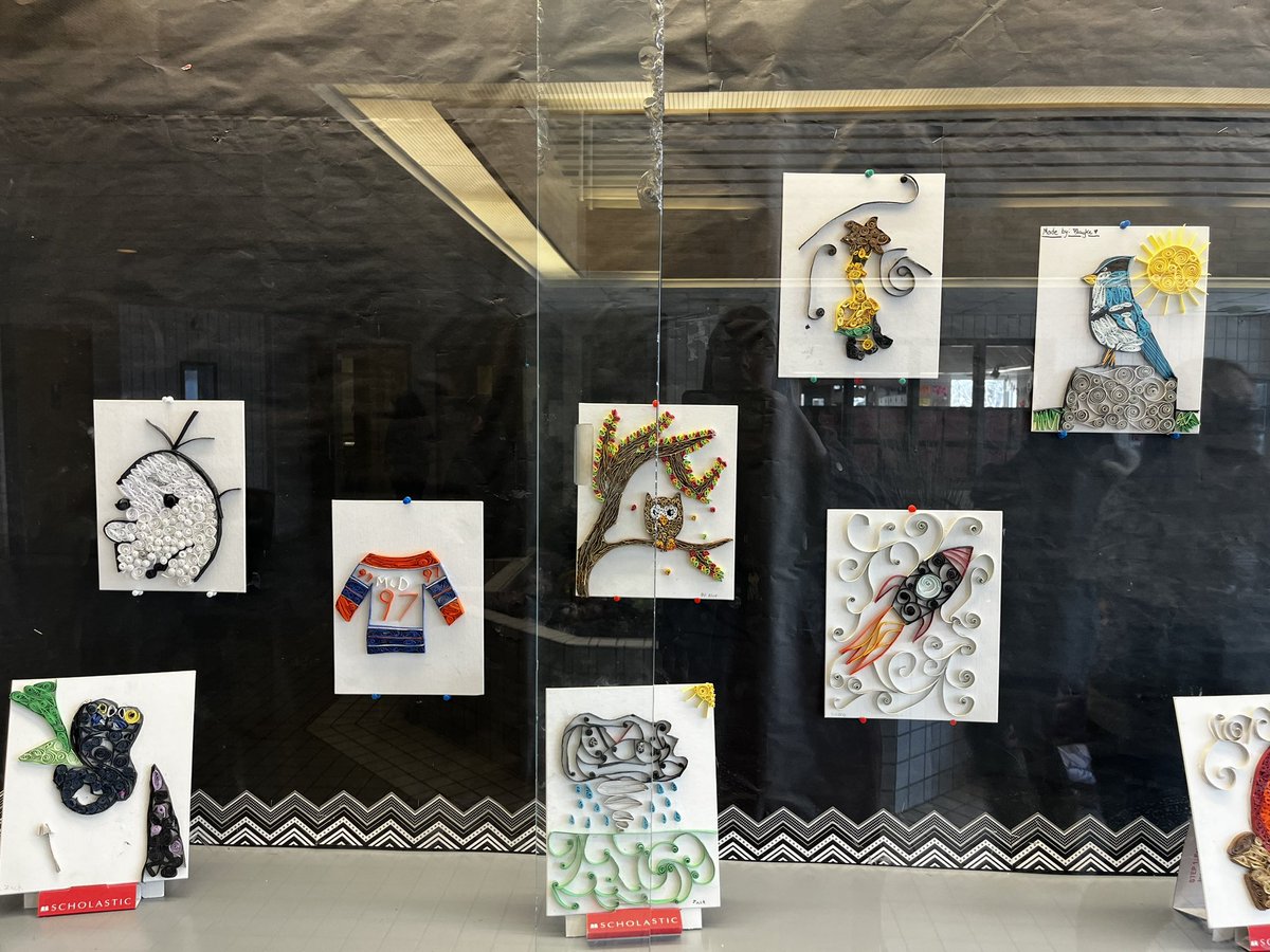EgnatoffSchool's tweet image. Ms. Sydiaha’s Grade 5 class did some amazing paper quilling art for our front display case! It’s the perfect way to welcome families into @EgnatoffSchool for parent-teacher-student conferences #spslearn @StoonPubSchools