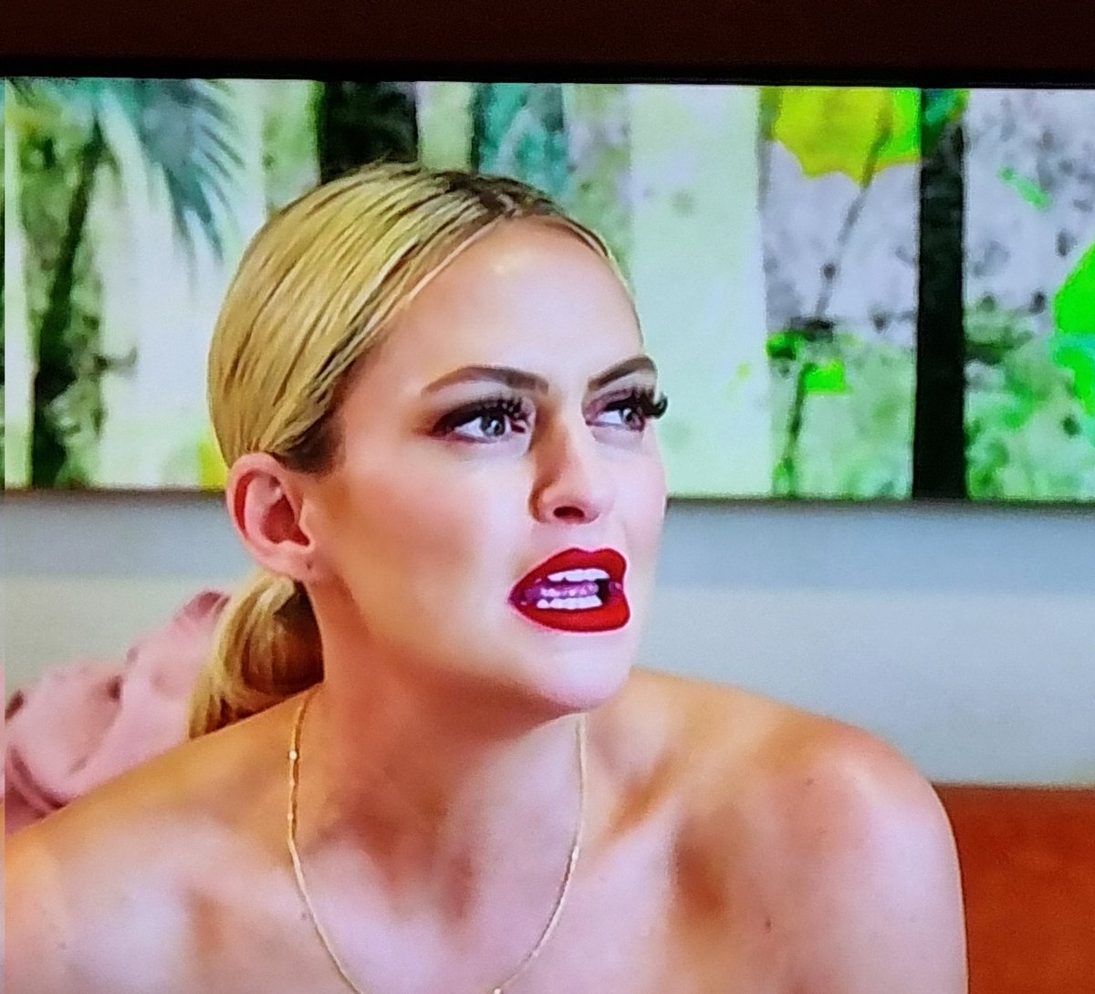 PatelBropodcast's tweet photo. Funny how Alyssa the one who had an affair is the most angry over Adam and Claire.
#mafs  #MAFSAU  #MarriedAtFirstSight #MAFSAustralia https://t.co/vTRiBzolrv