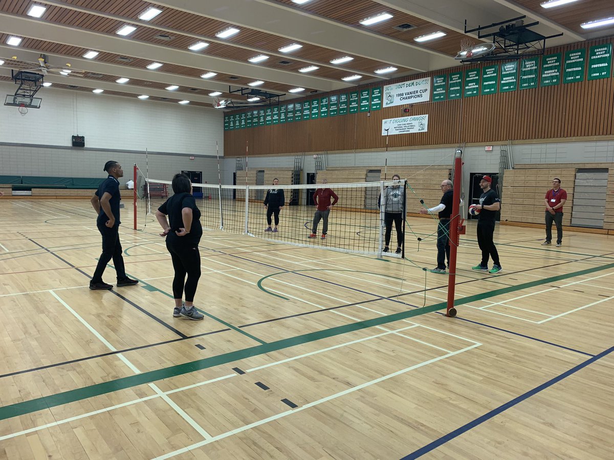 JAndrews1979's tweet photo. Another great session at the @phesaskatchewan conference! #smashball #tripleball @SaskVolleyball https://t.co/XtldhSkQOt