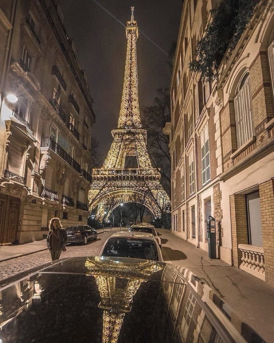 Paris by night