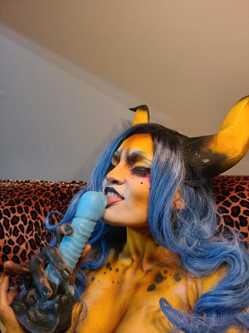 Check this out! I am loving these sales! Busty Hyena Demon (Explicit Solo Vid)  https://t.co/ABOzx57FgB<a href="/tag/monstergirls"class="tags"><span>#monstergirls</span></a><a href="/tag/bodypaint"class="tags"><span>#bodypaint</span></a>