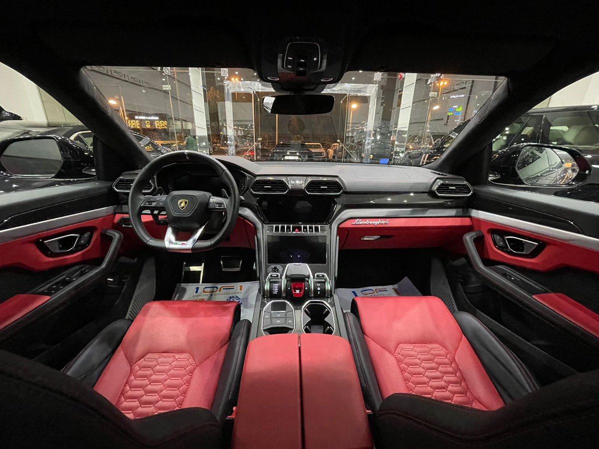 1OF1SA's tweet photo. Urus - 2021 - 39,000K.M - Saudi

#mercedsbenz #g63 #4x4 #bmw #Audi #Porsche #rangrover #SVR #vogue #ferrari #Purosangue #812 #GTS #Lamborghini #avantador #urus #huracan #V12 #cars #rollsroyce #RR #Cullinan #1OF1 #Bentley #Saudi https://t.co/M1juuJZNcr