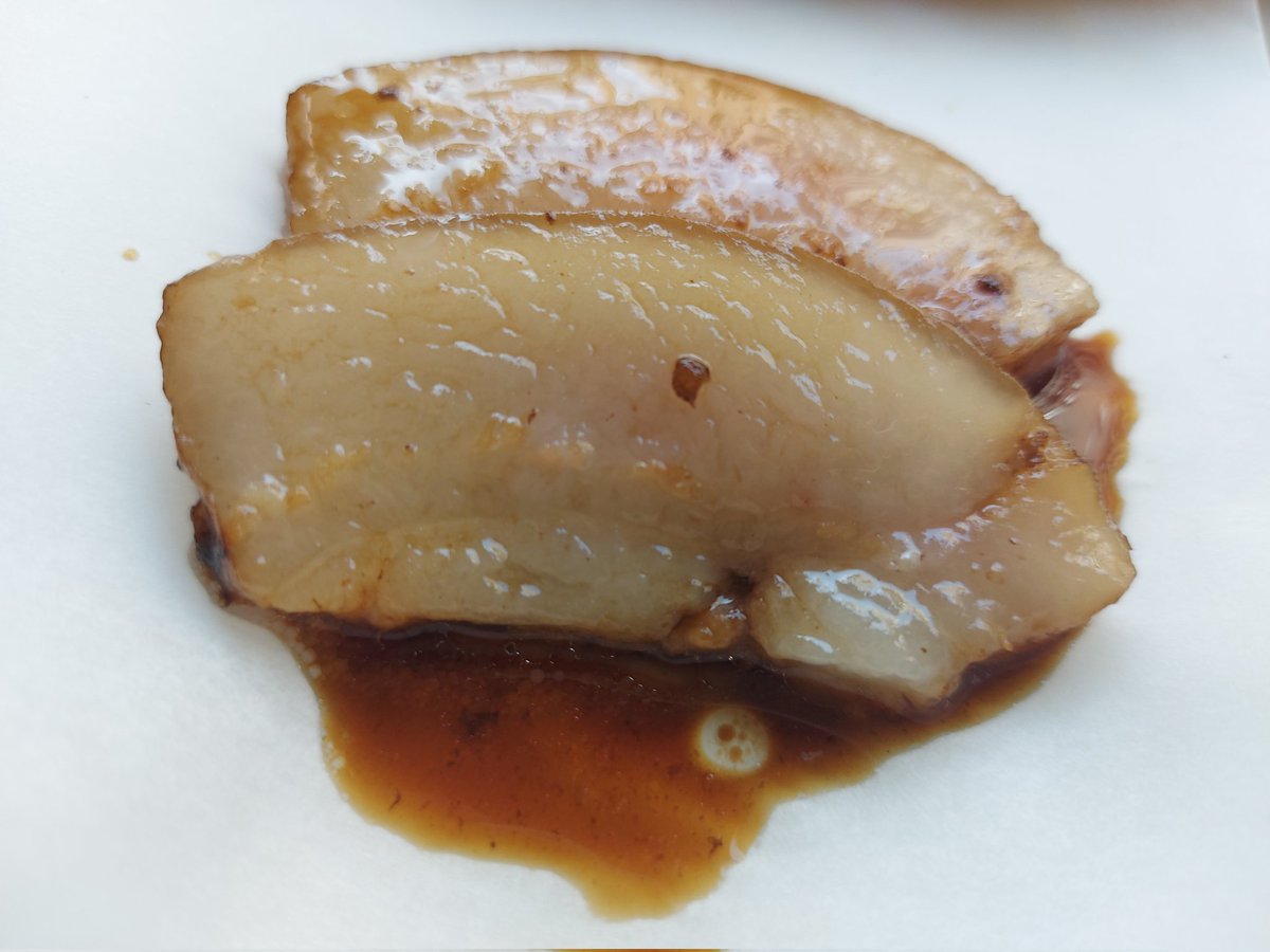 Acabo de publicar sobre <a href="/UltramarinosM/">Ultramarinos Marín</a> #bcn en mi instagram Observaciongastronomica2.
 Con texto explicativo y mucho más fotos...
Un 10! 
Torreznos,bolos,kokotxas de merluza brasa, papada en un jugo especiado😋
#TabernaGastronómica