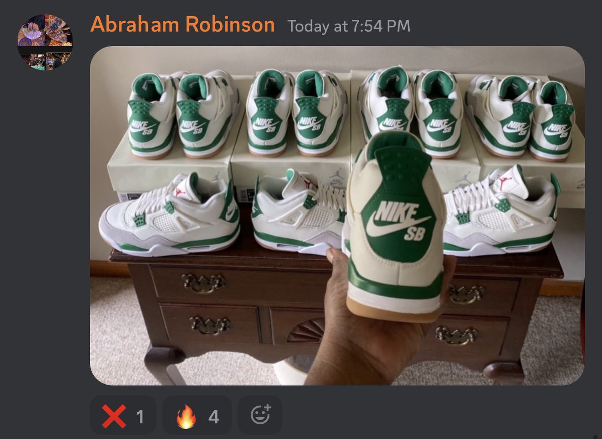 HypelabsCG's tweet image. TAKE YOUR RESELL GAME TO THE NEXT LEVEL IN @HypelabsCG 📈💸Sourcing Guides, 1 on 1 support, FREE ACO, early info, and more

Learn more about us below today🍀🔥

Discord waiting room⬇️
discord.gg/QHydhQ4vW9