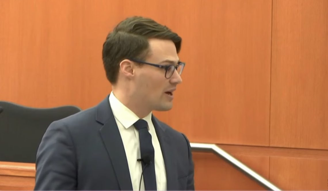 bdball's tweet photo. Ladies and gentleman… Mr. James Egan Esq.
The demeanor, tone, and presence of an excellent attorney worthy of representing a celebrity.
Well done sir!
#GwenythPaltrowTrial
#GwynethPaltrowSkiCrashTrial https://t.co/o8T8nCeErL