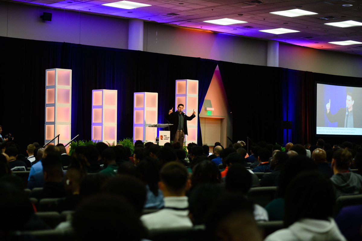 CarlosAGLive's tweet photo. Here’s to deeper &amp; more meaningful connections—to us ever growing toward who we are meant to become. 

#CarlosOnTour
#masculinity
#HealthyMasculinity
#ReimaginingModernManhood 
#ClemsonMOC https://t.co/rORpMWrZla