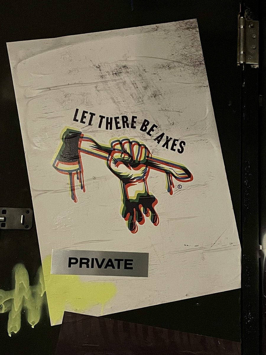 _timwiddowson's tweet image. Todays post work manoeuvres…. #Axed Nottingham … somewhat different to the usual short amble to the train. Now fully trained in axe throwing. Around a 1 in 4 strike rate so not going professional yet. Looks like I’ll have to stick with the day job 😬🪓. Cracking fun though!