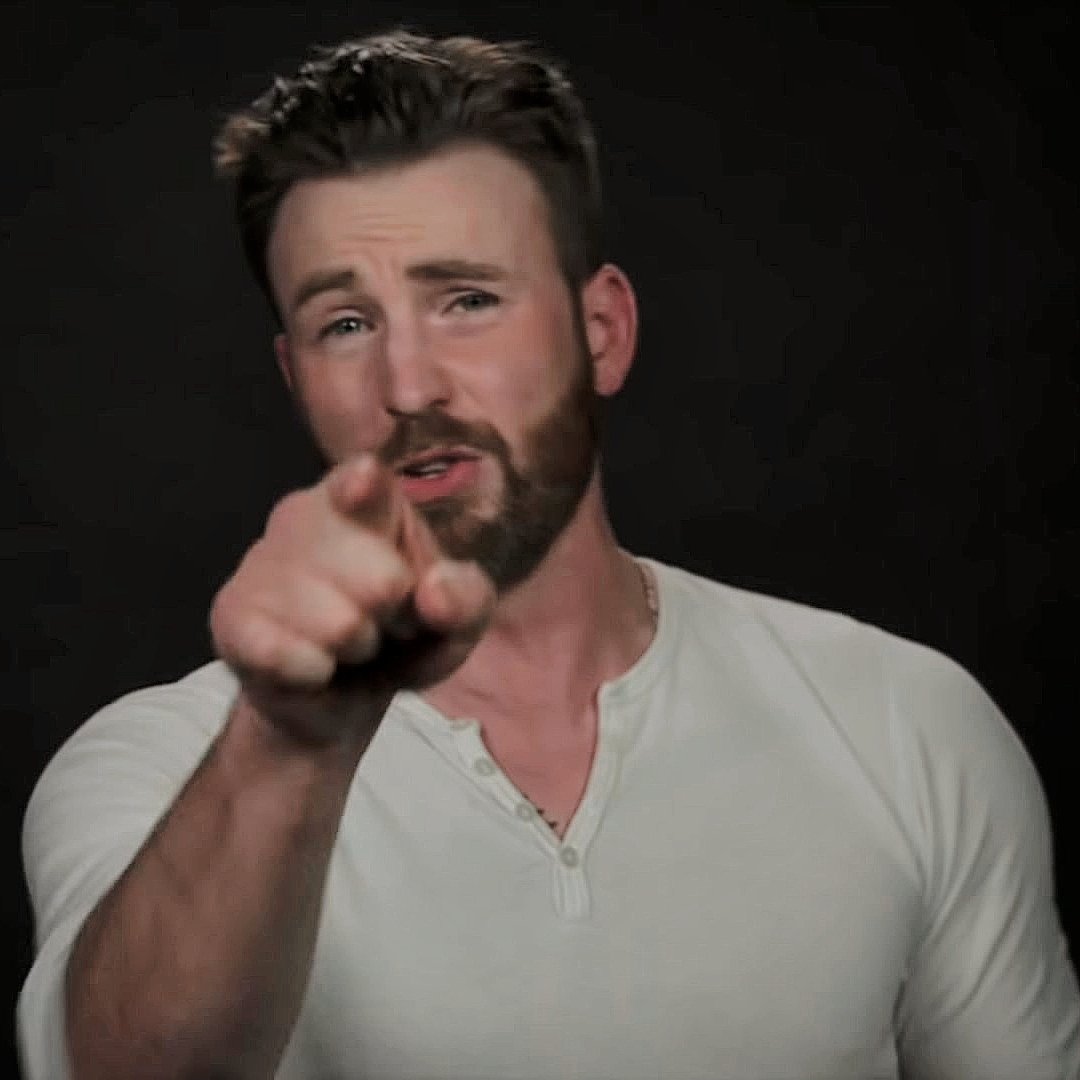 chrisevansfanuk's tweet image. Pov Chris Evans telling you, you are amazing 🤩💘