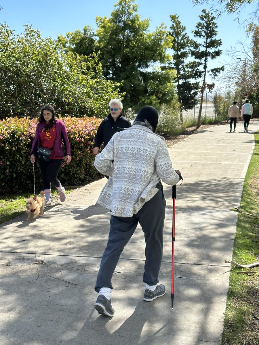 Airport2Park's tweet image. Everyday is a great day for a walk in the Park! 
#ItsABeautifulDay
#ParksAreForEveryone
#TakeAWalkInTheParkDay