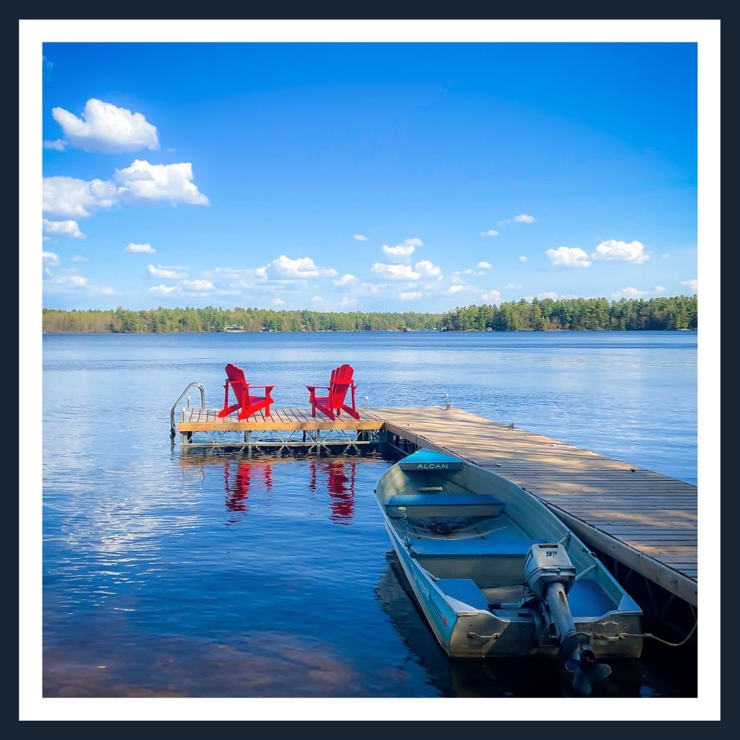 MuskokaChair's tweet photo. Looking for a way to unwind and escape the city?  A weekend getaway at a cottage might just be what you need.  Fresh air, nature, and some much-needed rest &amp; relaxation are just a few of the benefits.  Let me know if I can help you enjoy a weekend retreat in Muskoka.  #cottage https://t.co/t38PPxoLTi