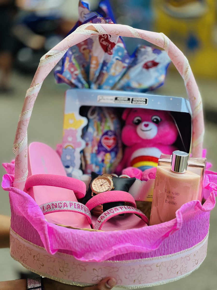 FaixaRosaJacare's tweet photo. COELHINHO DA PÁSCOA O QUE TRAZES PRA MIM? 🥰🐰

AQUI NA FAIXA ROSA MONTAMOS A CESTA DO JEITINHO QUE VOCÊ DESEJA 😍

NÃO PERDE TEMPO MARCA O @ QUE VAI TE DAR ESSE PRESENTÃO DE PÁSCOA 🫣🥳 https://t.co/vQzaCKABLJ