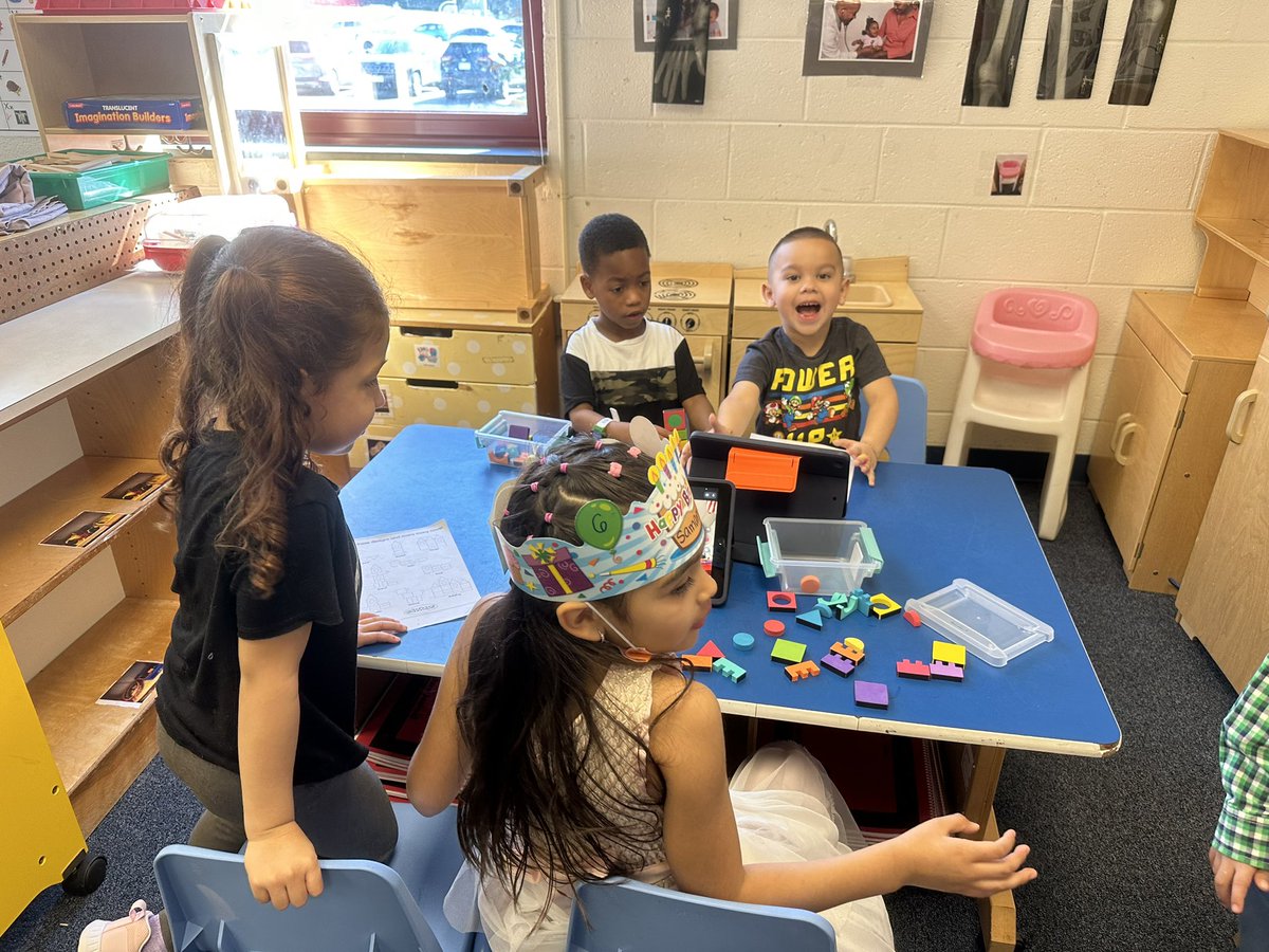 MrsMoranFCPS's tweet photo. Kindergarten had so much fun collaborating with prek! They used sentence stems to support their collaboration in making a design using magnetic shapes! Best of all, kindergarten showed prek how to record their collaboration on Flip! @RiversideFCPS @FCPSR3 @FCPS_Kinder https://t.co/e7RZwxogzG