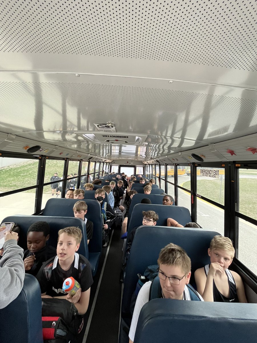 sabercattrack's tweet photo. We are loaded up and ready for our first meet of the season!!! Let’s Go Sabercats!!! #mySTrocks #trackseasonfun @_STMS233 @kchilgenkamp @pebubba @sabercathoopsq @betsylawrence82 https://t.co/pZyS7Yoo1t