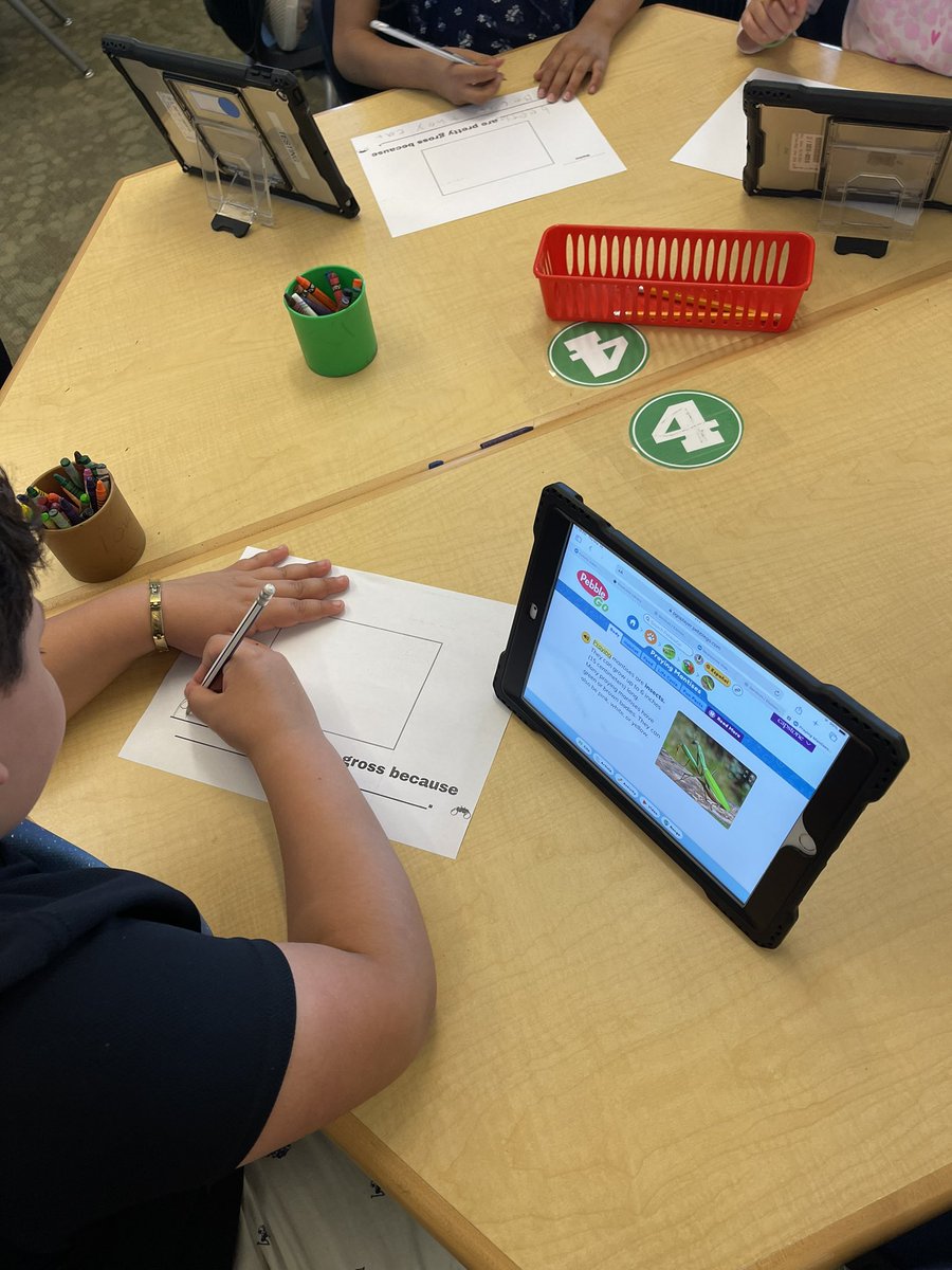 WindcrestLib's tweet photo. Sure Butterflies can be kinda gross but they are actually pretty amazing! So are these other 6 legged friends we explored in Pebble Go. Students loved Butterflies are Pretty Gross by Rosemary Mosco. Such a fun way to learn about butterflies 🦋 https://t.co/KqmiBTmdSE