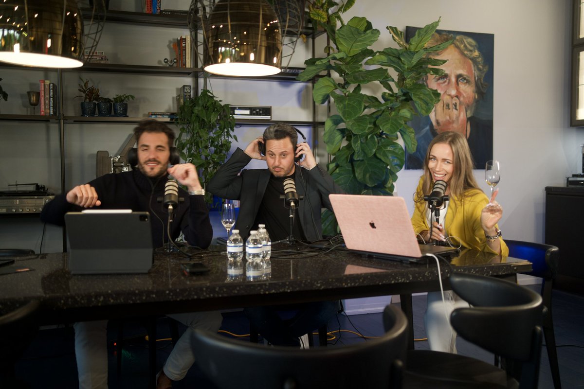 AndronacheHomes's tweet photo. We’re on fire with real estate news and more. Follow for the upcoming podcast. https://t.co/hwCy3Hd1in
