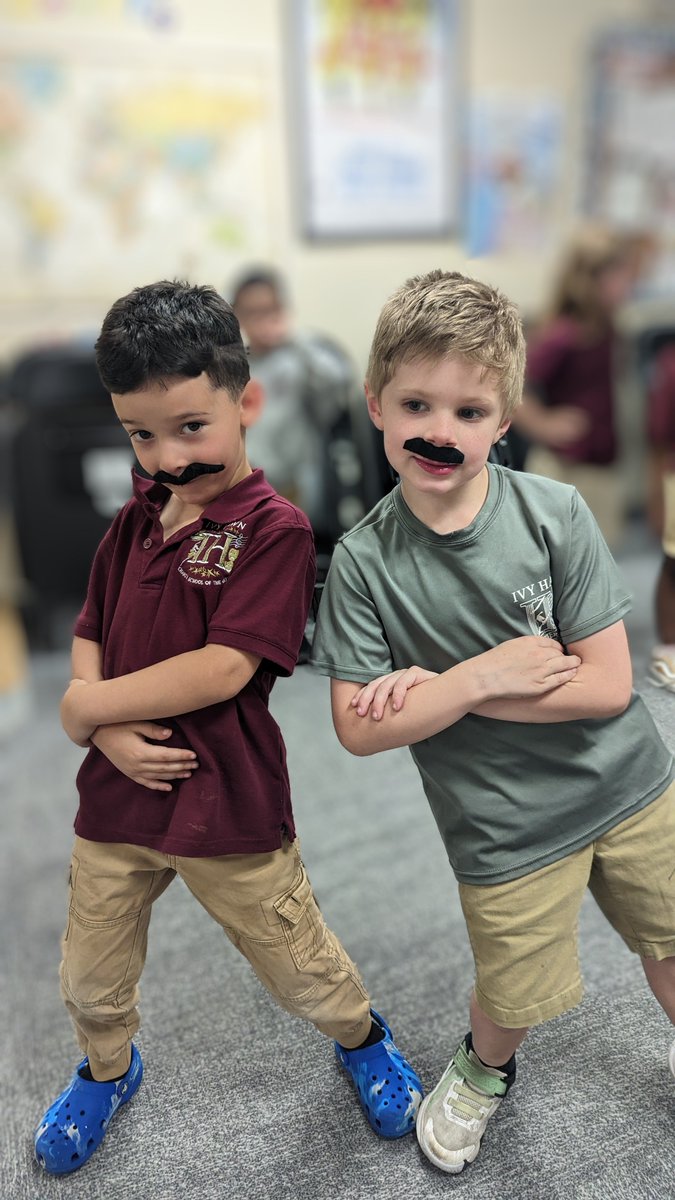 We love showing off mustaches in kindergarten drama! #ivyhawn <a href="/IvyHawnSuhr/">Ivy Hawn Principal</a>