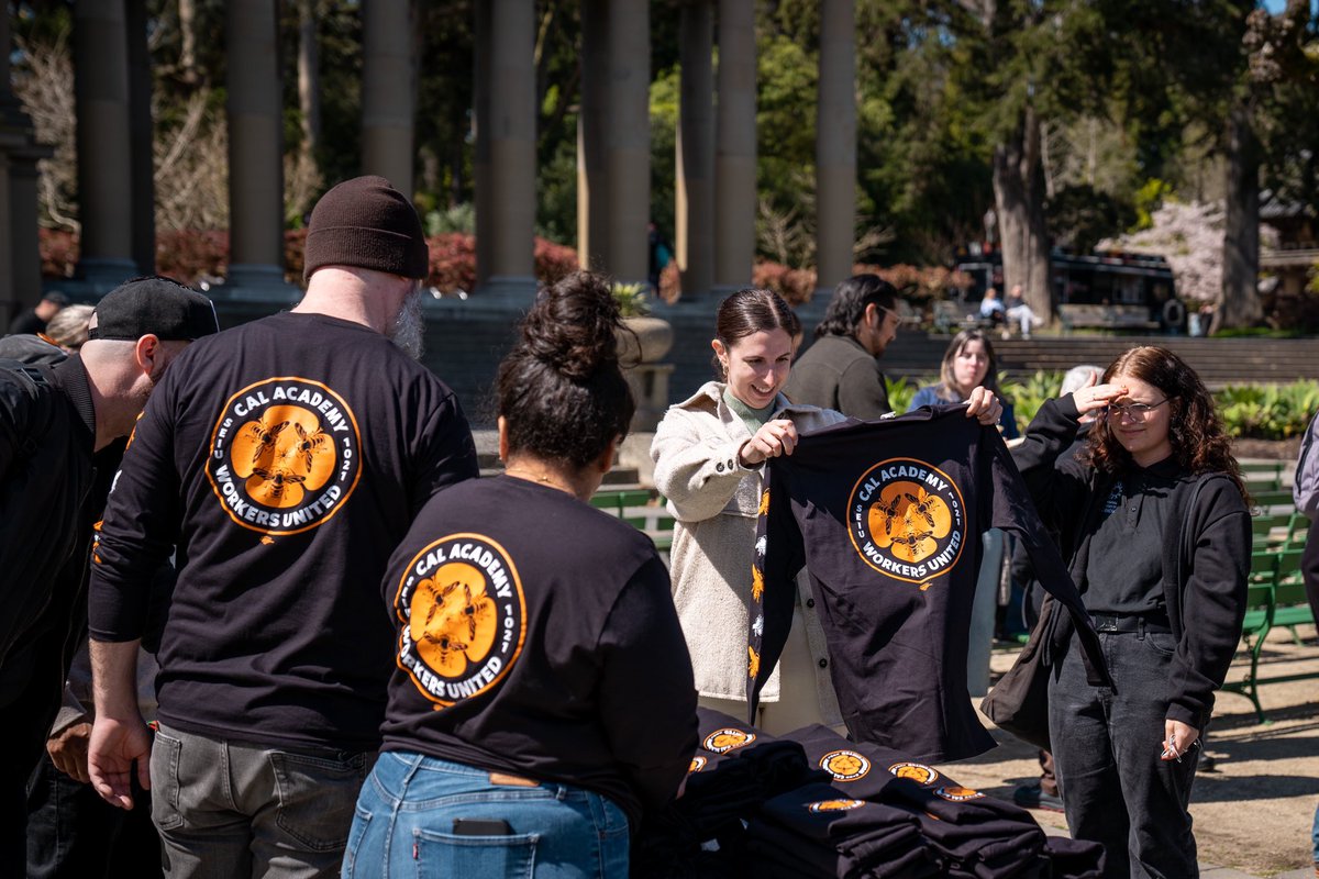 Congratulations Cal Academy Workers United! Today they finally announce filing to form a union with @seiu1021