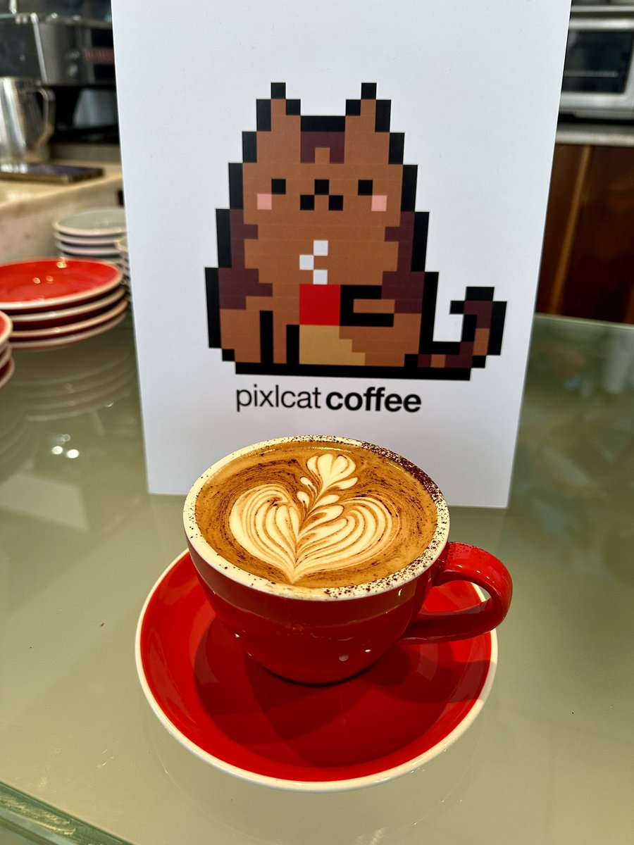 Level up #pixlcatcoffee #latteart #sanfrancisco <a href="/sunsetsquares/">Sunset Squares Pizza</a>