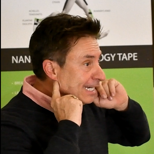 aleafproducts's tweet photo. Great advice if you get headaches often and want to stop taking pills. Try  our CBD soothing cream.   Take a little an apply in the temple area and and behind your ear area and wait a few minutes.   This is a natural way to help relieve your headaches. https://t.co/cGer3M9ezG https://t.co/KSr7qJYhmW