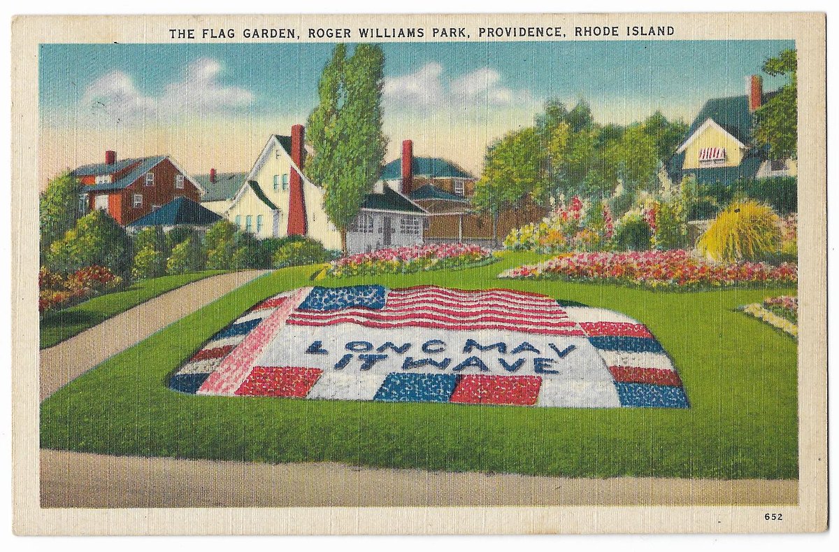 #AmericanFlag #FlowerGarden #Providence #RhodeIsland #RogerWilliamsPark - #1940s #patriotic #postcard --->>>  etsy.me/3KlqEkg via @Etsy