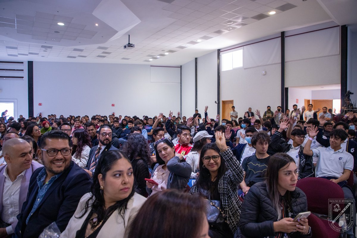 Con gran éxito se llevó a cabo WOMEN IT ♀️ 2023. Este encuentro logra visibilizar el desarrollo, trabajo y experiencia de mujeres exitosas en las TIC, además de MOTIVAR, INSPIRAR Y DEMOSTRAR a las nuevas generaciones que las mujeres son capaces de INNOVAR en esta área.