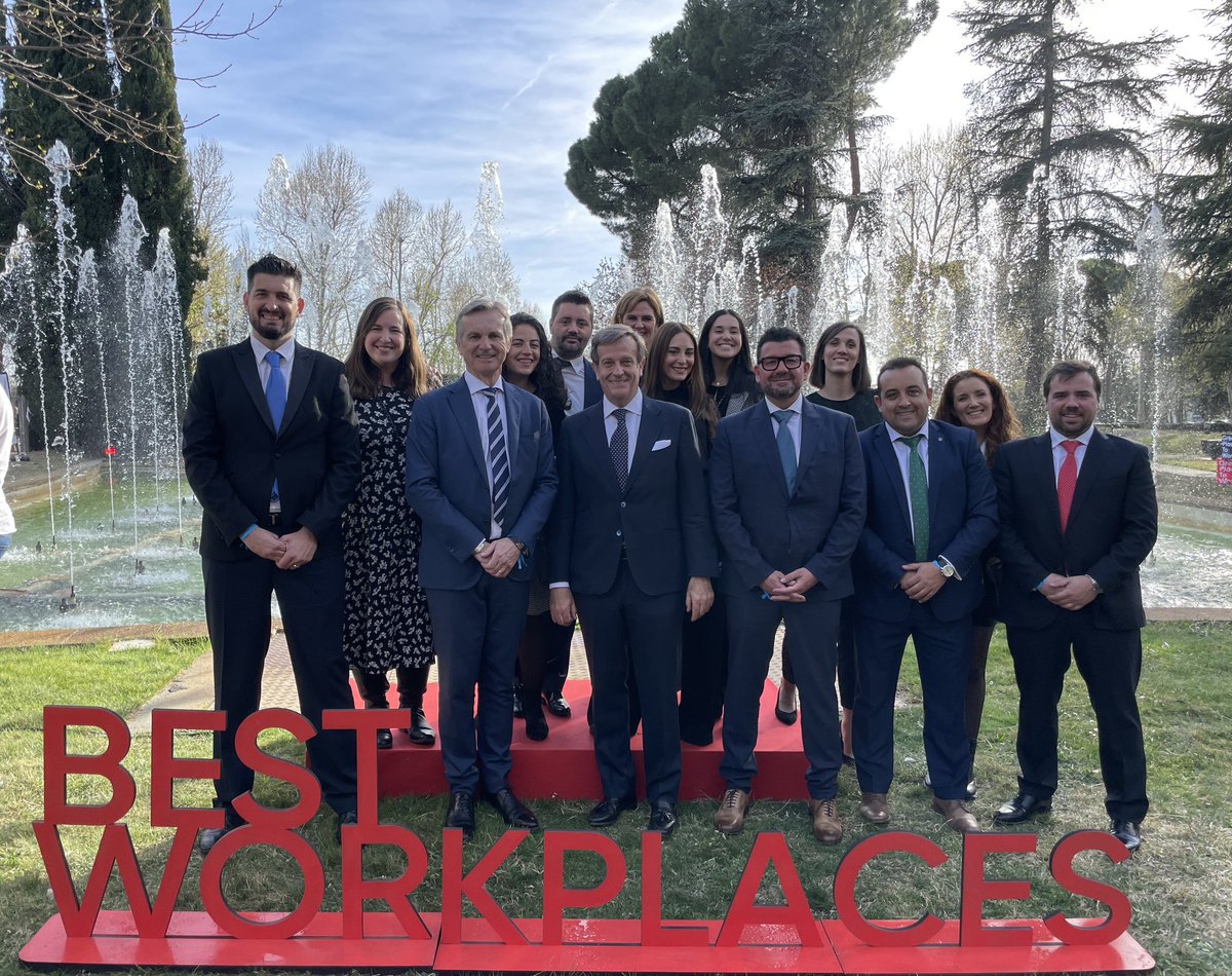 RachelitaPM84's tweet photo. Orgullosa de que @brownforman vuelva a estar en la lista de las mejores emplesas para trabajar en España. Este año en la séptima posición de empresas entre 50 y 100 empleados. #bestworkplaces23 https://t.co/1azXNnCuOM