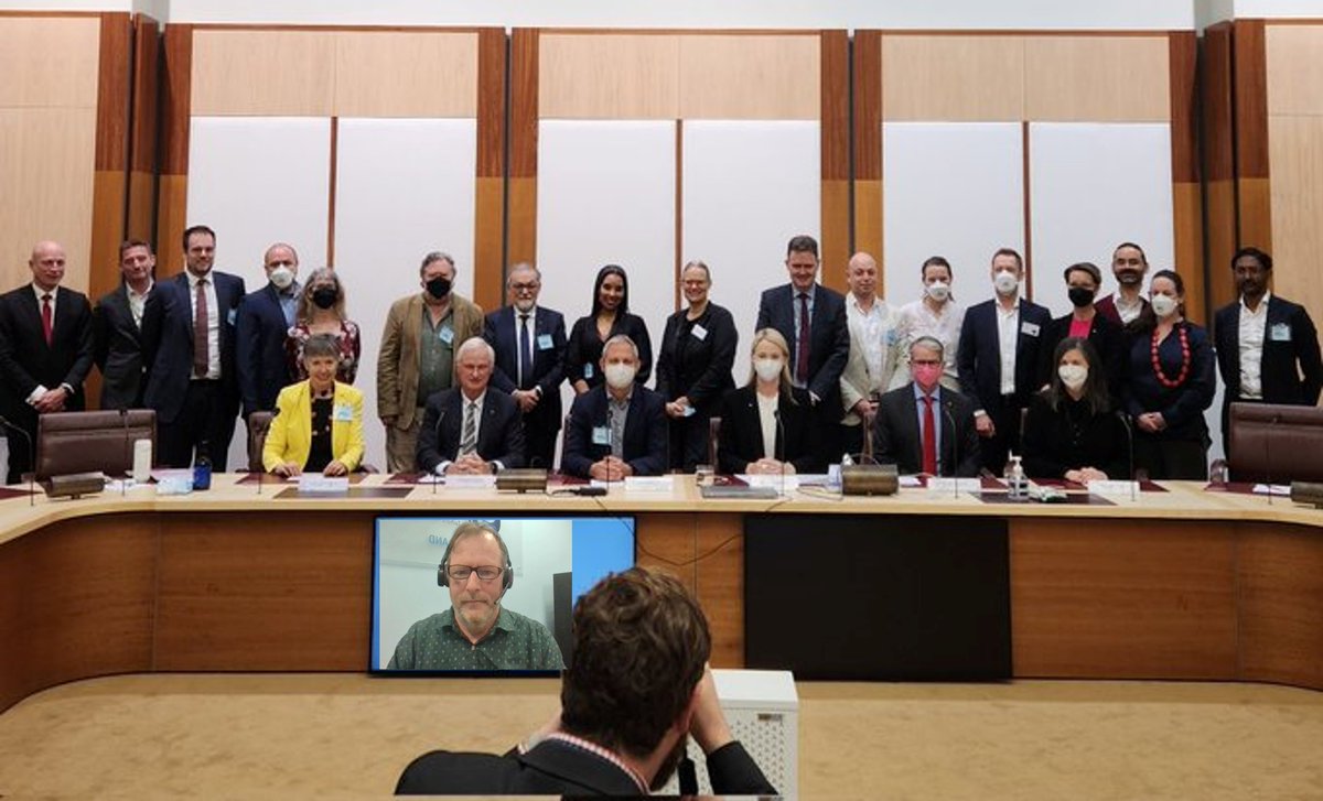 Nearly all the speakers. There, fixed it now. Delighted to represent NZ via video at #CleanAirForum