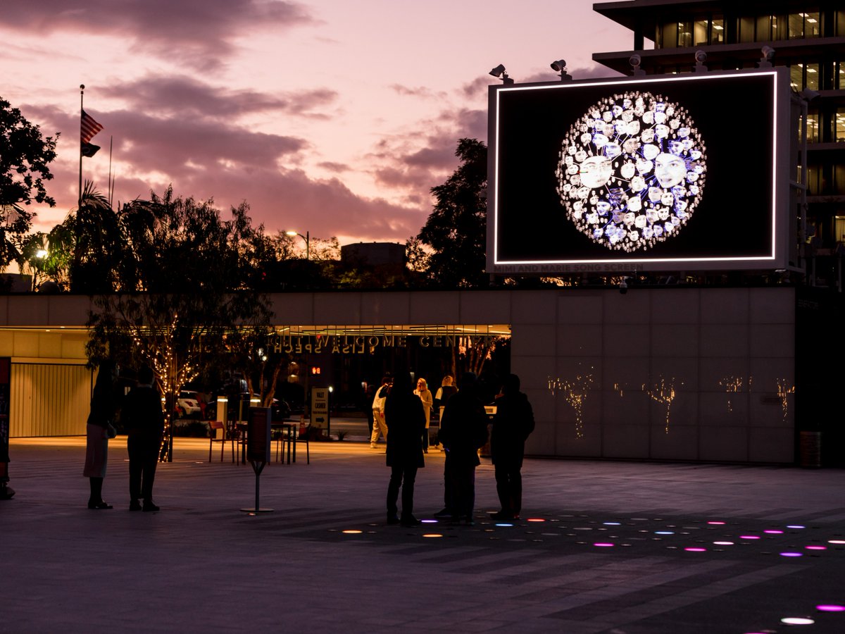 MusicCenterLA's tweet image. We&apos;ve had the best time with you on #jerymossplaza experiencing Our Common Home by @IregularStudio! 🌎✨ Move your body, open your mouth or make a face to be a part of Creatures, Products, Icebergs and Telescopes on #jerrymossplaza this Friday and Saturday from 6-9 PM.