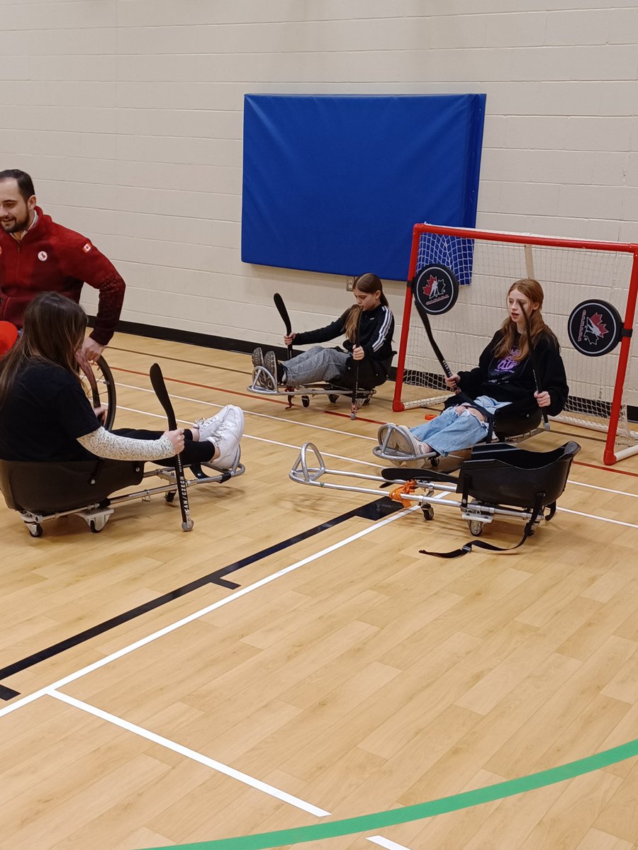 Special thanks to Emily and her team from <a href="/AbilitiesCentre/">Abilities Centre</a> Ottawa for teaching some of our Int. students about Para Sport and inclusivity this week at <a href="/walzad/">Walter Zadow P.S.</a>. Our students had a blast learning about wheelchair curling, basketball, bocce and sledge hockey.