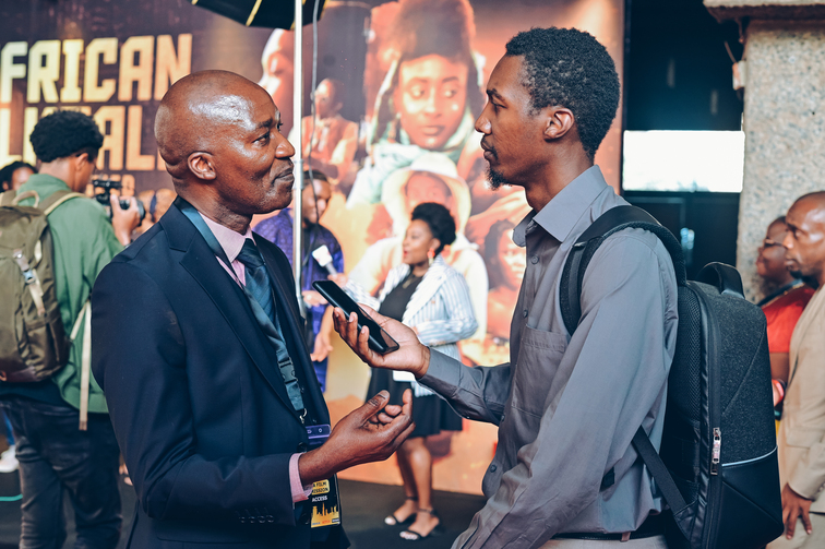 kenyafilmcomm's tweet photo. Exciting news! UNESCO-Netflix released 'African Folktales Remagined,' a collection of six short films that reimagine traditional African folktales. The anthology premiered at #KalashaMarket2023 and is now available for streaming. https://t.co/rwhLz6Sli6