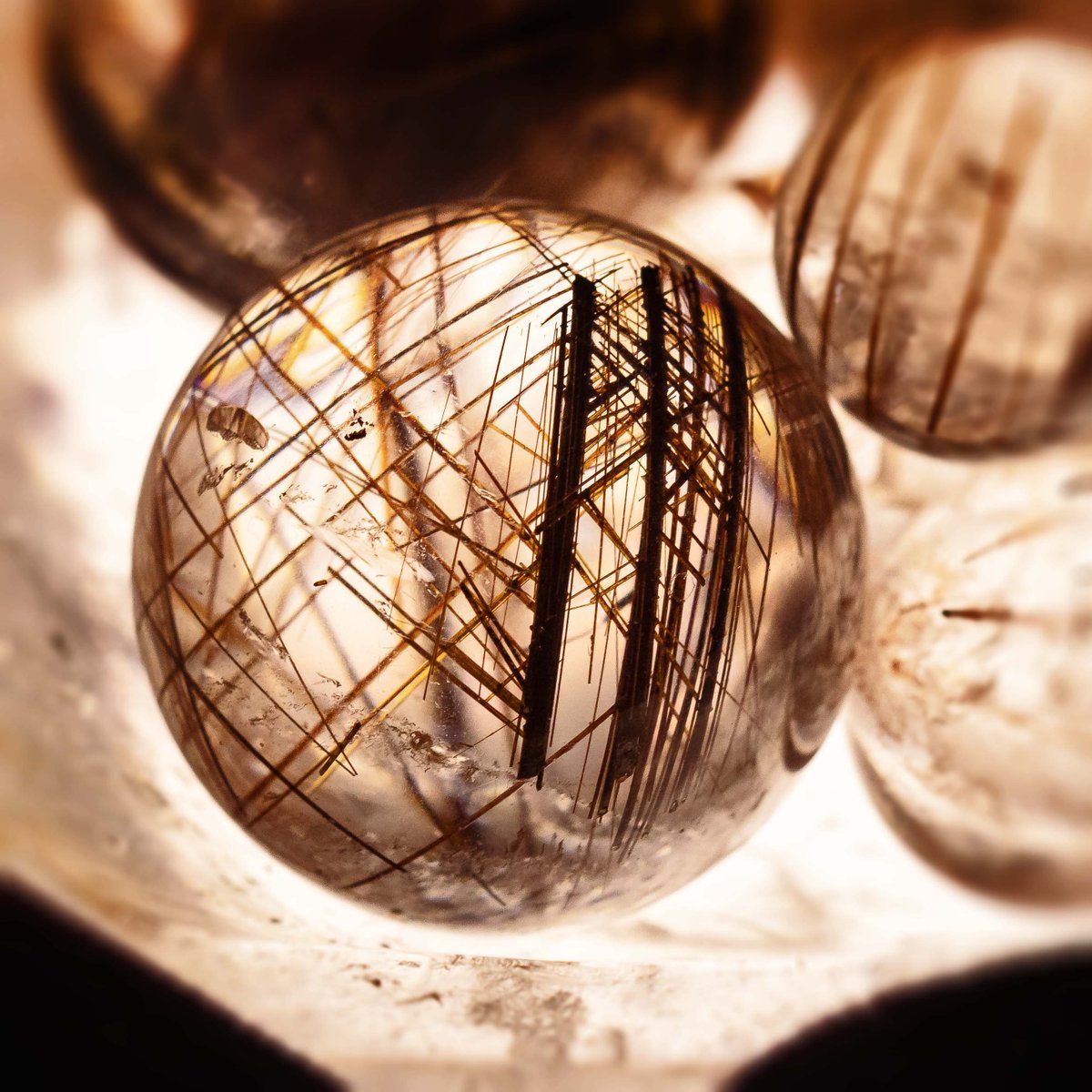 TheSageGoddess's tweet photo. This custom Red #Rutilated #Quartz Energy Conducting Sphere is here to radiate 360° of energy & vitality 💥 https://t.co/q5PwivWmxe 💫 This gem promotes harmony between the astral & physical bodies ⚖😌 Save 22% with code BLOOM + find a free gift on our website today 🌷 https://t.co/8WS9DHPNLf