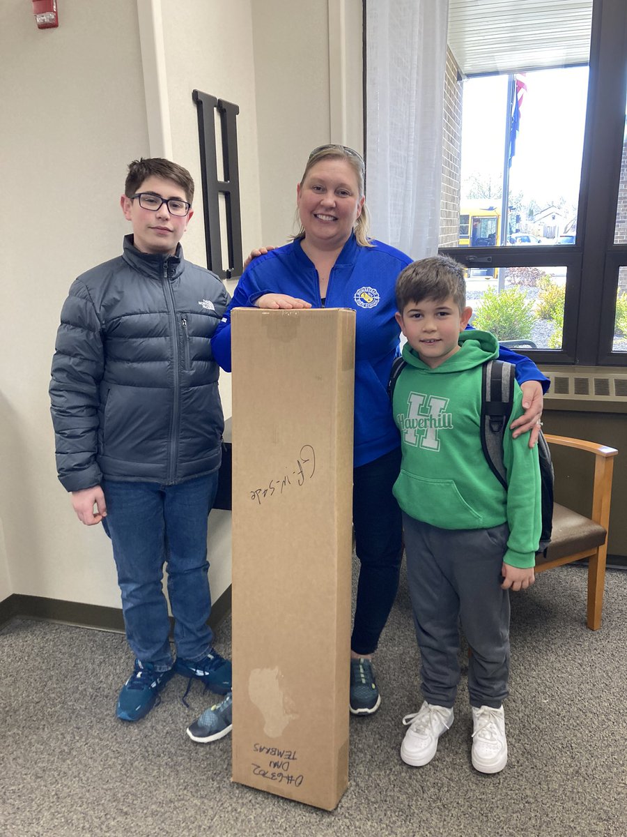 Mandy Stout tweet media