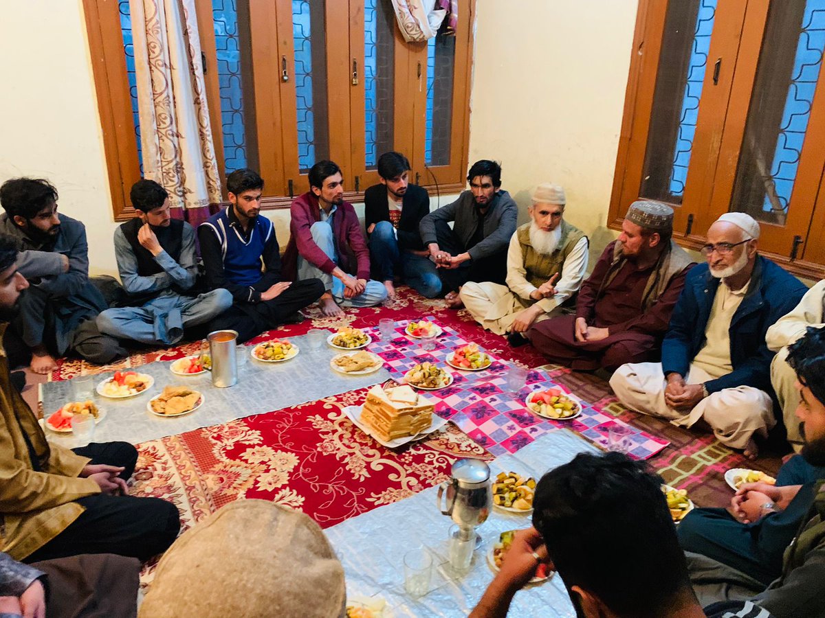 HamalayaRaja's tweet photo. Liberation Front Muzaffarabad Division organizes prayer ceremony at sub-headquarters on the martyrdom day of Ishaq Majeed Wani Shaheed.
#GoPakistanGoBack
#GoIndiaGoBack
#JKLF https://t.co/qwmKAMQdTo