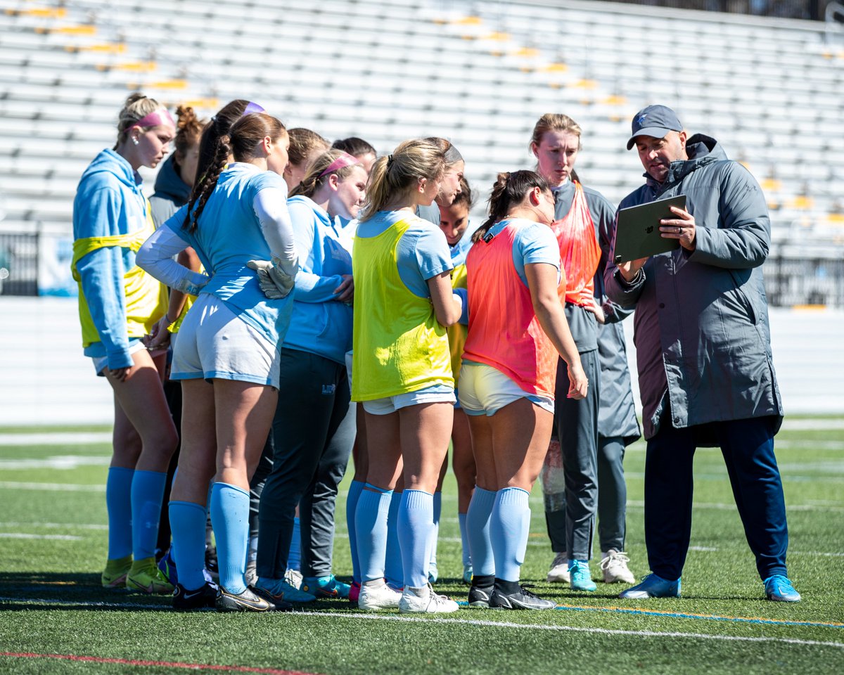 LIUWSoccer's tweet photo. Great day to get better 🌞 https://t.co/mljMdI4V40